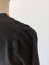 Cargar imagen en el visor de la galería, 1930s - Beautiful Black Embroidered Rayon Dress - W27.5 (70cm)