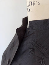 Load image into Gallery viewer, 1950s - Superb Black Silk Oriental Style Blouse - Sz 44