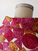 Load image into Gallery viewer, 1950s - Stunning Abstract Cotton Blouse - Sz 48