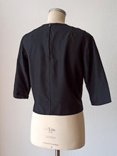 Cargar imagen en el visor de la galería, 1960s - TEENAGER - Gorgeous Black Top - Sz 44