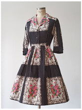 Load image into Gallery viewer, 1950s - Stunning Roseprint Dotted Cotton Dress - W27.5 (70cm)
