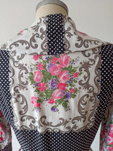 Load image into Gallery viewer, 1950s - Stunning Roseprint Dotted Cotton Dress - W27.5 (70cm)
