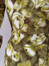 Laden Sie das Bild in den Galerie-Viewer, 1940s - DIAMOND DRESSES, Netherlands - Deadstock Cotton Dress - W28.5 (72cm)