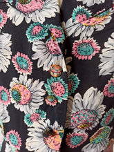 Charger l'image dans la galerie, 1940s - Stunning Black Floral Cokd Rayon Silk Dress - W34 (86cm)