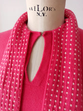 Charger l'image dans la galerie, 1950s - BALLANTYNE, Scotland - Pink Cashmere Sweater - Sz 38