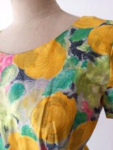 Load image into Gallery viewer, 1950s 1960s - DEADSTOCK - Stunning Roseprint Cotton Dress - W25 (64cm)