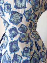 Carica l'immagine nel visualizzatore di Gallery, 1950s - Fabulous Abstract Textured Cotton Dress - W31.5 (80cm)
