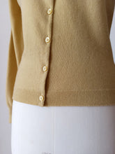 Charger l'image dans la galerie, 1950s - PRINGLE, Scotland - Mustard Cashmere Cardigan - Sz 36