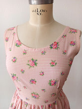 Charger l'image dans la galerie, 1950s - Adorable Roseprint Bolero Dress - W26 (66cm)
