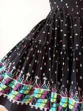 Charger l'image dans la galerie, 1950s - Fabulous Diamonds Black Cotton Dress - W27.5 (70cm)