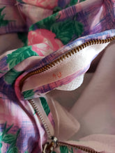Charger l'image dans la galerie, 1950s - FRANCE - Exquisite Roseprint Cotton Dress - W27 (68cm)