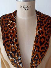 Charger l'image dans la galerie, 1950s - DALTON, USA - Leopard Cashmere Cardigan