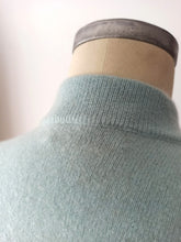 Load image into Gallery viewer, 1950s - DALTON, USA - Turquoise Cashmere Cardigan