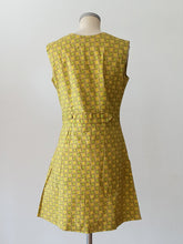 Laden Sie das Bild in den Galerie-Viewer, 1960s - JOBLOT x 9 DEADSTOCK PRINTED COTTON DRESSES