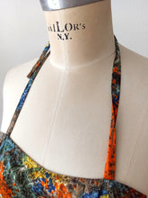 Cargar imagen en el visor de la galería, 1950s - CIOTAT, France - Stunning Pleated Swimsuit - Sz 46