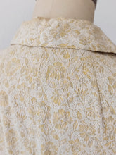 Laden Sie das Bild in den Galerie-Viewer, 1950s 1960s - Elegant Textured Cotton Belted Dress - W27.5 (70cm)
