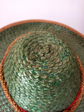 Laden Sie das Bild in den Galerie-Viewer, 1940s - Ultragorgeous Green Raffia Strow Sombrero