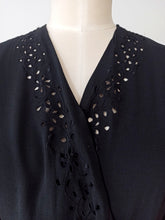 Load image into Gallery viewer, 1940s - Superb Black Heavy Rayon Crepe Dress - W35.5 (90cm)