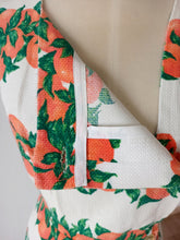 Load image into Gallery viewer, 1950s - Stunning Oranges Textured Cotton Dress - W27.5 (70cm)