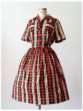 Load image into Gallery viewer, 1950s 1960s - GERMANY - Adorable Tartan Floral Cotton Dress - W35 (88cm)