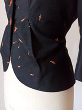 Charger l'image dans la galerie, 1940s 1950s - Exquisite New Look Swallows Silk Jacket - W28.5 (72cm)