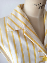 Load image into Gallery viewer, 1950s 1960s - GERMANY - Adorable Striped Linen Dress - W31 (80cm)