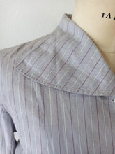 Load image into Gallery viewer, 1940s - Gorgeous Striped Cotton Blouse - W34 (86cm)