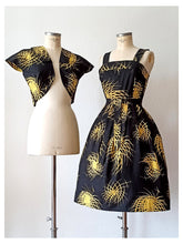 Cargar imagen en el visor de la galería, 1950s - FRANCE - Spectacular Bolero Dress - W28.5 (72cm)
