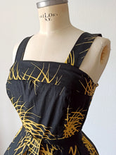 Cargar imagen en el visor de la galería, 1950s - FRANCE - Spectacular Bolero Dress - W28.5 (72cm)