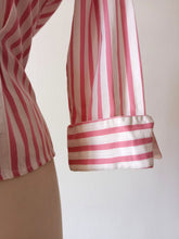 Laden Sie das Bild in den Galerie-Viewer, 1950s - Exquisite Pink Candy Stripes Cotton Blouse - Sz 44