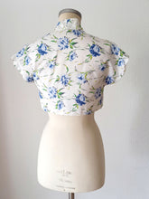 Laden Sie das Bild in den Galerie-Viewer, 1950s - Gorgeous Floral Cotton Bolero Dress - W27.5 (70cm)
