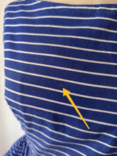 Laden Sie das Bild in den Galerie-Viewer, 1950s - FRANCE - Iconic Blue Striped Cotton Dress - W25 (64cm)