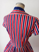 Load image into Gallery viewer, 1950s 1960s - Gorgeous Striped Cotton Dress - W31.5 (80cm)