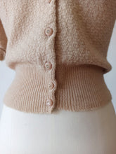 Laden Sie das Bild in den Galerie-Viewer, 1950s - TOBY BERMAN, USA - Adorable Wool Cardigan - Sz S/M