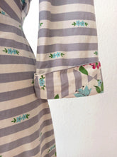 Laden Sie das Bild in den Galerie-Viewer, 1940s - SPARWICK, UK - Outstanding Zippered Front Dress - W28.5 (72cm)