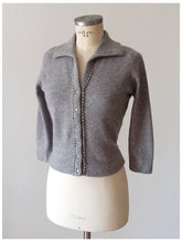 Load image into Gallery viewer, 1950s - DALTON, USA - Exquisite Grey Cashmere Cardigan