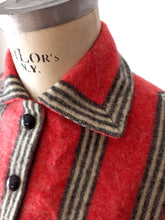 Load image into Gallery viewer, 1950s - Young Look Striped Wool Shirtwaist Dress - W27.5 (70cm)