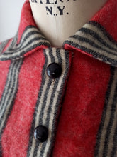 Load image into Gallery viewer, 1950s - Young Look Striped Wool Shirtwaist Dress - W27.5 (70cm)