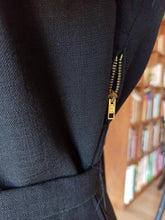 Load image into Gallery viewer, 1940s - Exquisite Black Linen Dress Jacket - W32 (82cm)