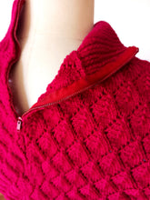 Load image into Gallery viewer, 1950s - Stunning Handmade Raspberry Red Wool Jumper - Sz M