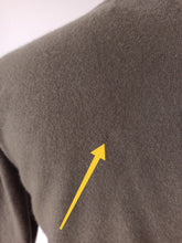 Load image into Gallery viewer, 1950s - DALTON, USA - Fabulous Muted Olive Green Cashmere Cardigan
