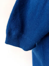 Load image into Gallery viewer, 1950s 1960s - PRINGLE, Scotland - Deep Royal Blue Cashmere Jumper - Sz 42