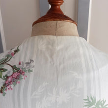 Charger l'image dans la galerie, 1950s - Exquisite French Floral Novelty Dress - W27 (68cm)