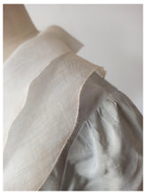 Laden Sie das Bild in den Galerie-Viewer, 1940s 1950s - Romantic Handmade Pale Ice Blue Silk Dress - W28 (71cm)
