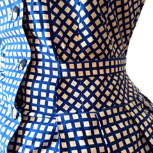 Charger l'image dans la galerie, 1950s - Lovely Buckle Back Blue White Cotton Dress - W28 (72cm)