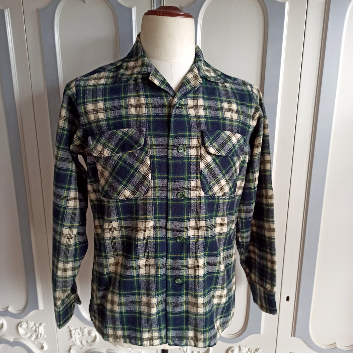 1950s 1960s - PENDLETON - Loop Collar Plaid Wool Shirt - Sz. M