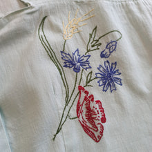 Load image into Gallery viewer, 1940s - Adorable Mint Green Embroidery Linen Dress - W27.5 (70cm)