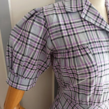 Load image into Gallery viewer, 1940s - Adorable Purple Lilac Puff Shoulders Dress - W33 (84cm)