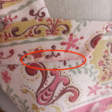 Load image into Gallery viewer, 1940s - Adorable Swiss/Tirol Novelty Rayon Dress - W26 (66cm)