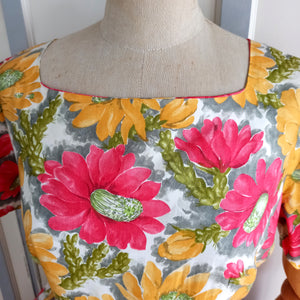 1950s - Stunning Floral Day Dress - W30 (76cm)